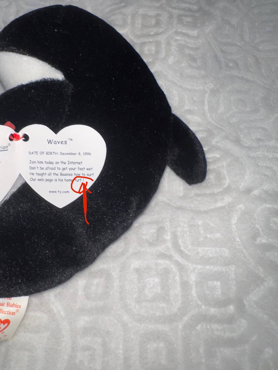*RARE* MINT Waves 1996 Beanie Baby With Tag in Pristine Condition