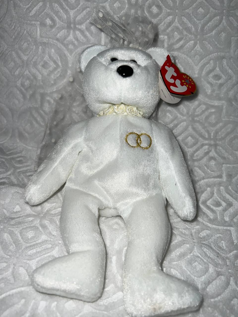 *RARE* MINT Mrs. 2001 Beanie Baby With Tag in Pristine Condition